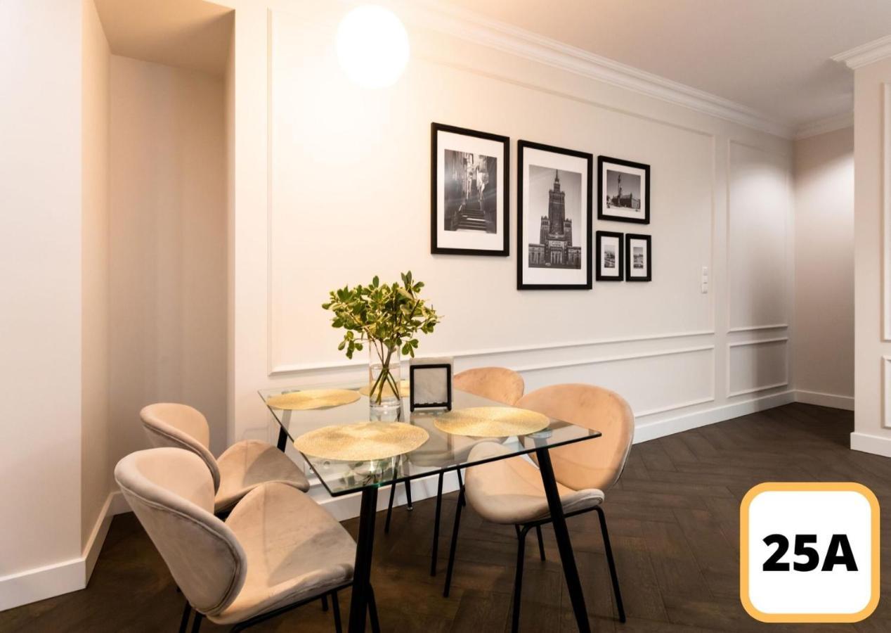 Deluxe Apartment 25A