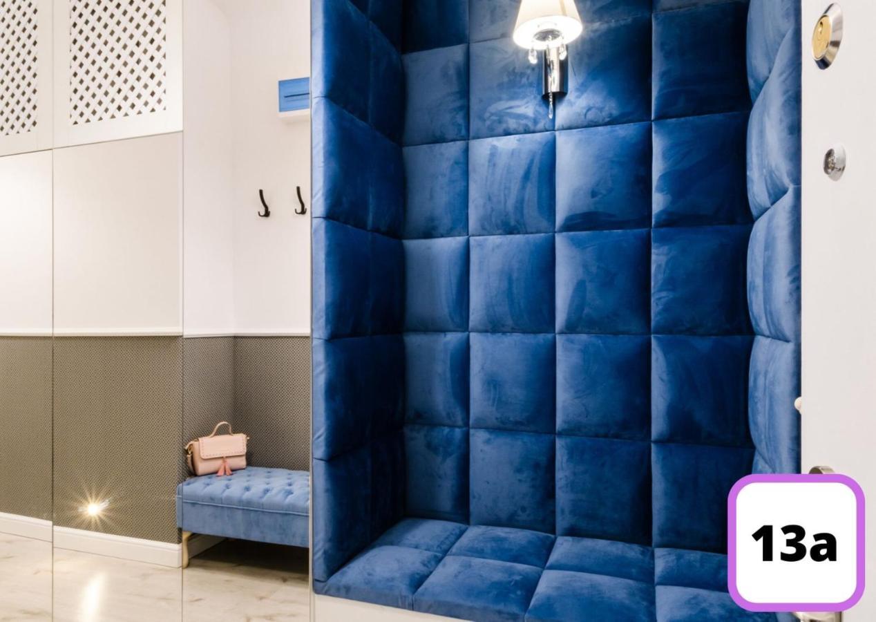 Deluxe Apartment 13A