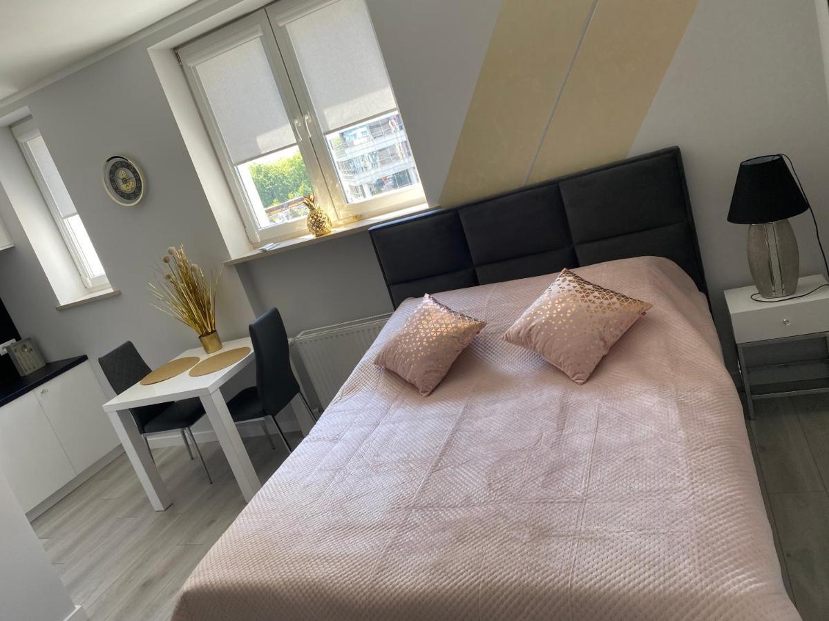 Apartment Pink