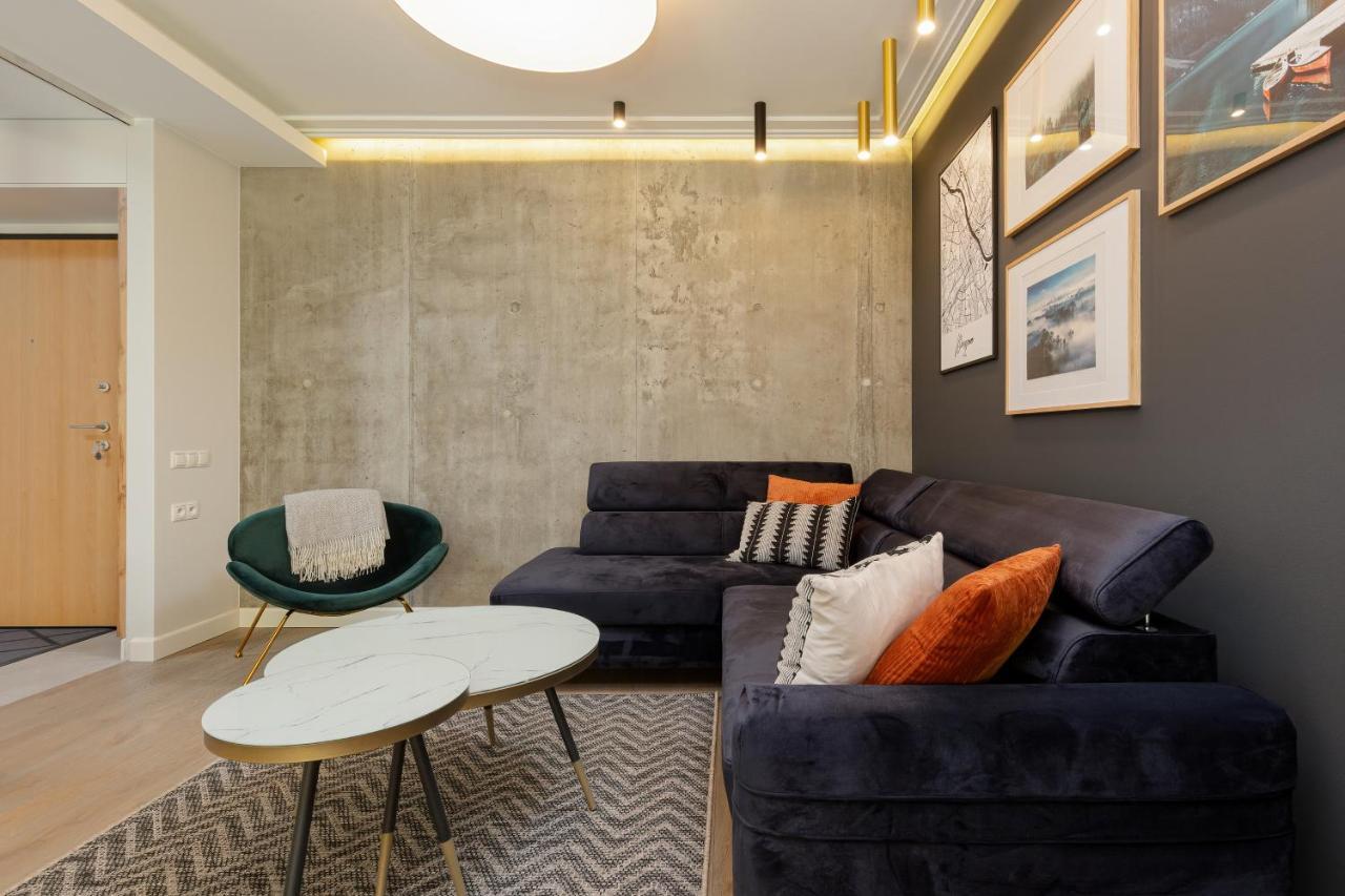 Apartment Terrace