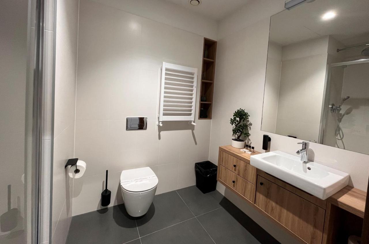Triple Room Private Bathroom