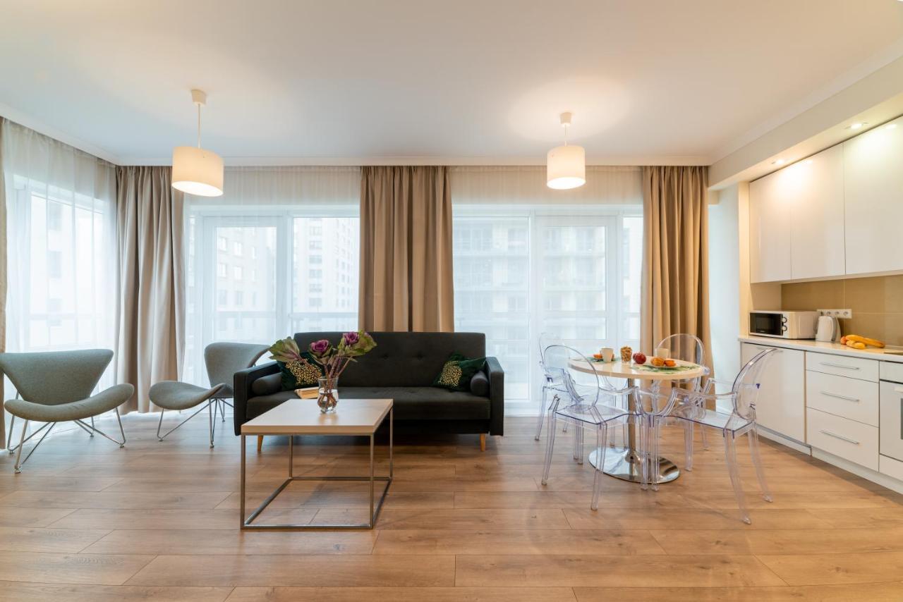 Deluxe Two-Bedroom Apartment