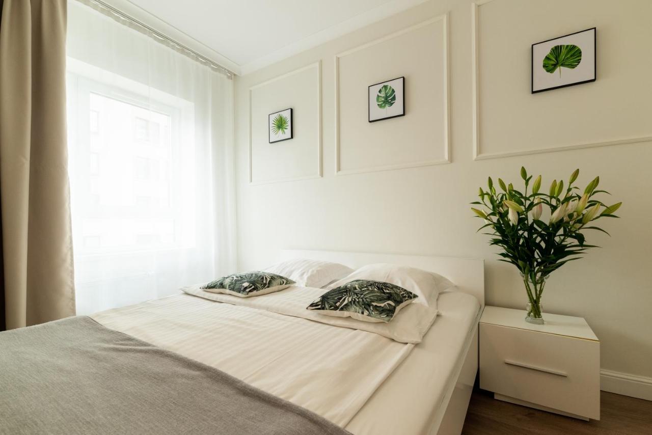 Deluxe Two-Bedroom Apartment