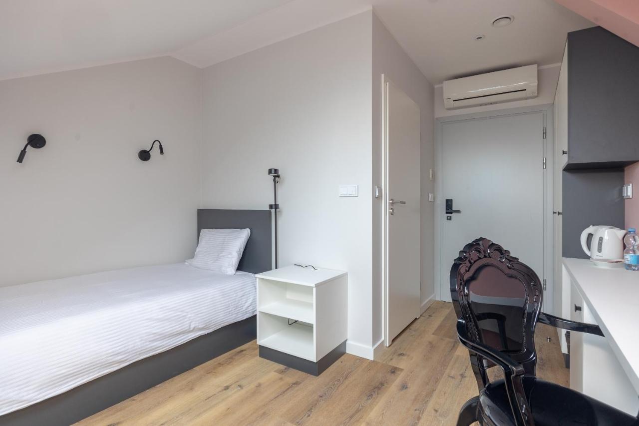 Deluxe Single Room
