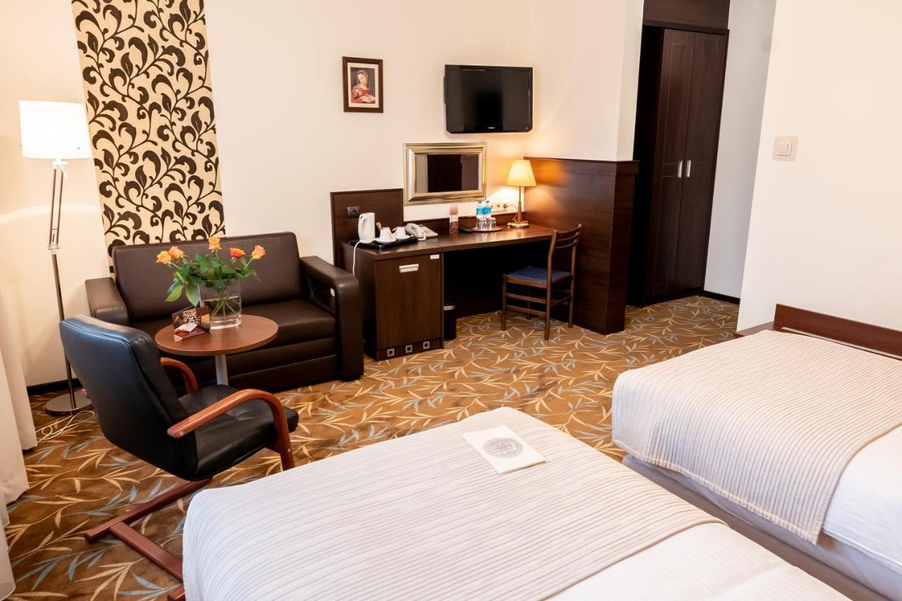 Comfort Twin Room