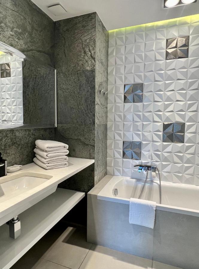 Three-Bedroom Suite
