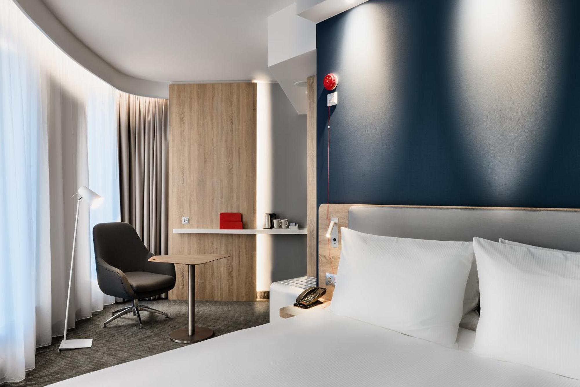 Standard Double Room Accessible