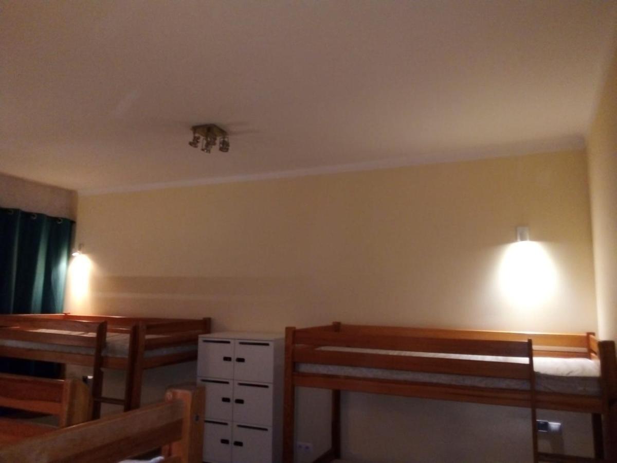 Bed 8-Bed Mixed Dormitory Room