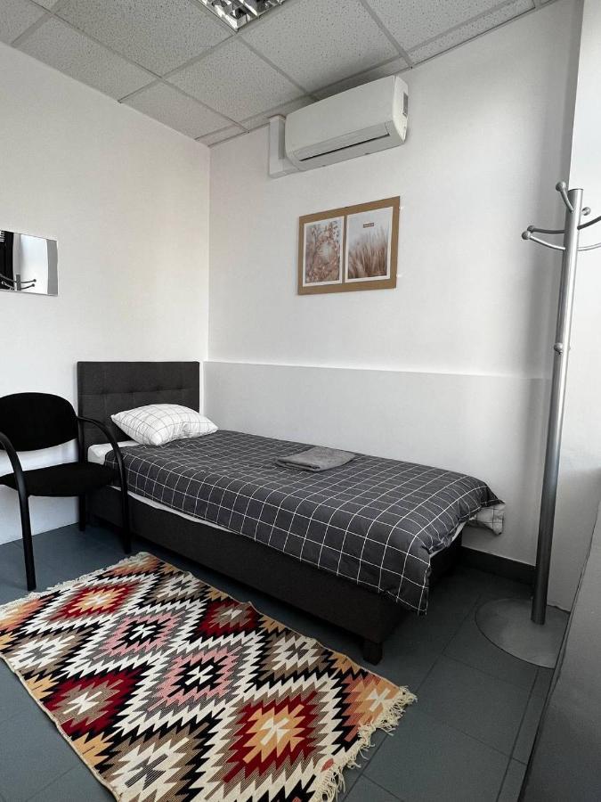 Small Single Room