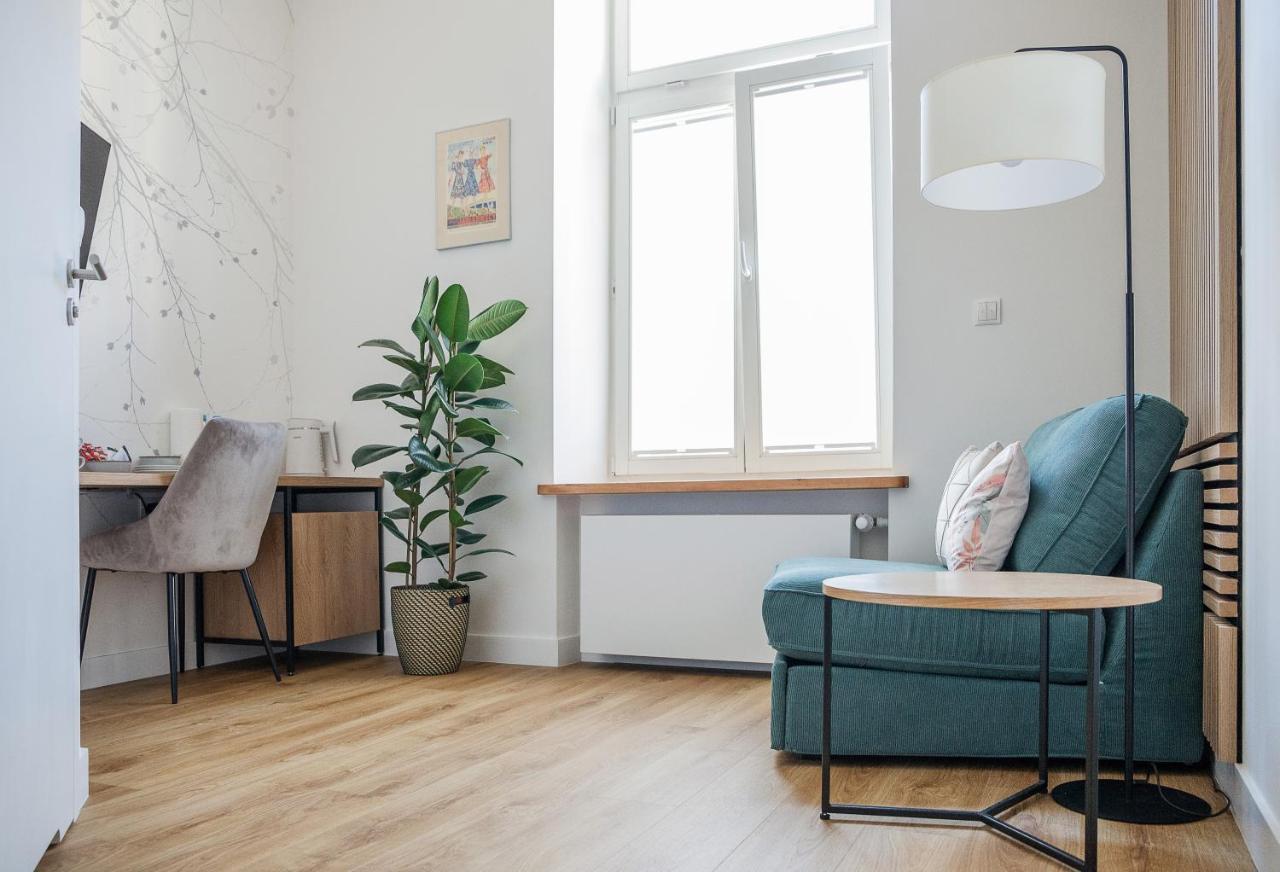 Basic Triple Room