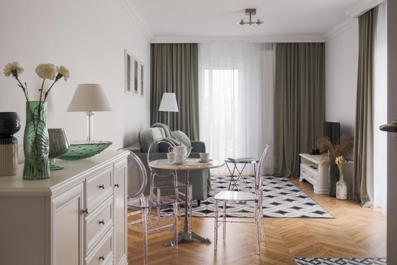 Superior Apartment