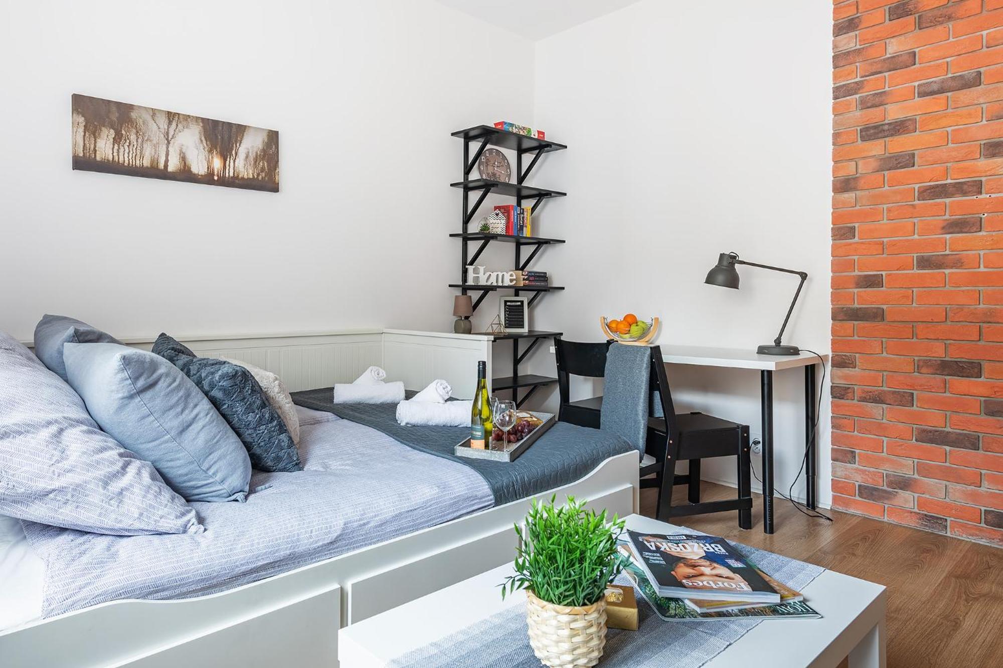 Studio Apartment
