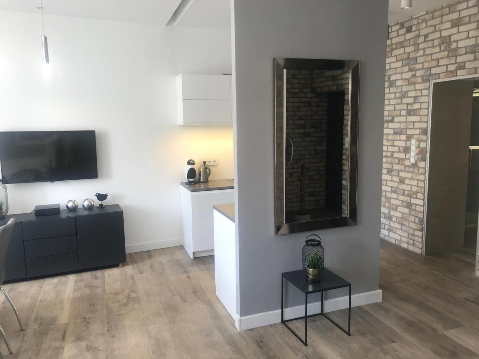 Studio Apartment