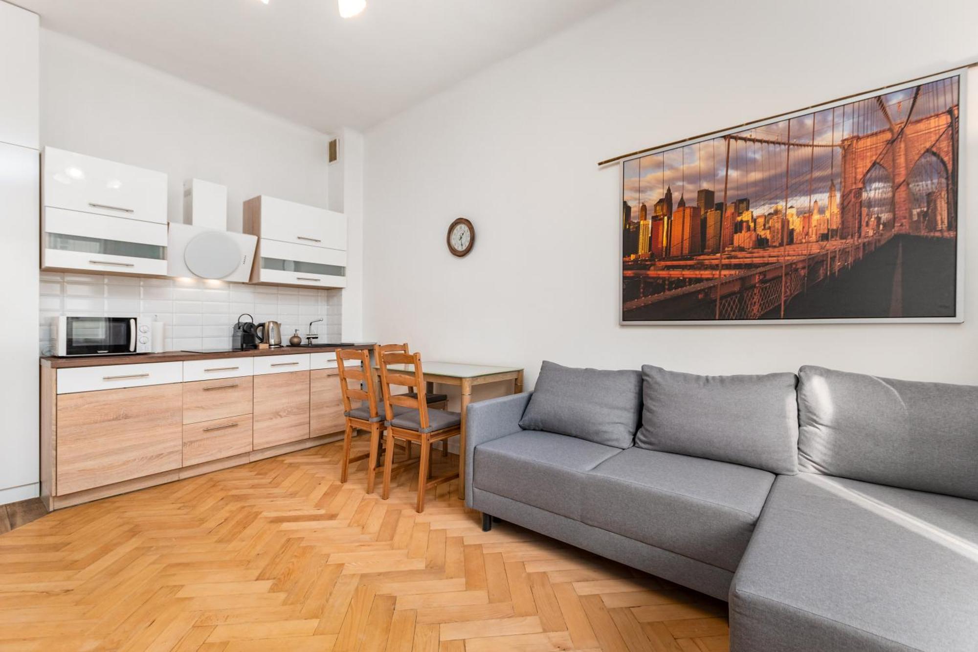 One-Bedroom Apartment