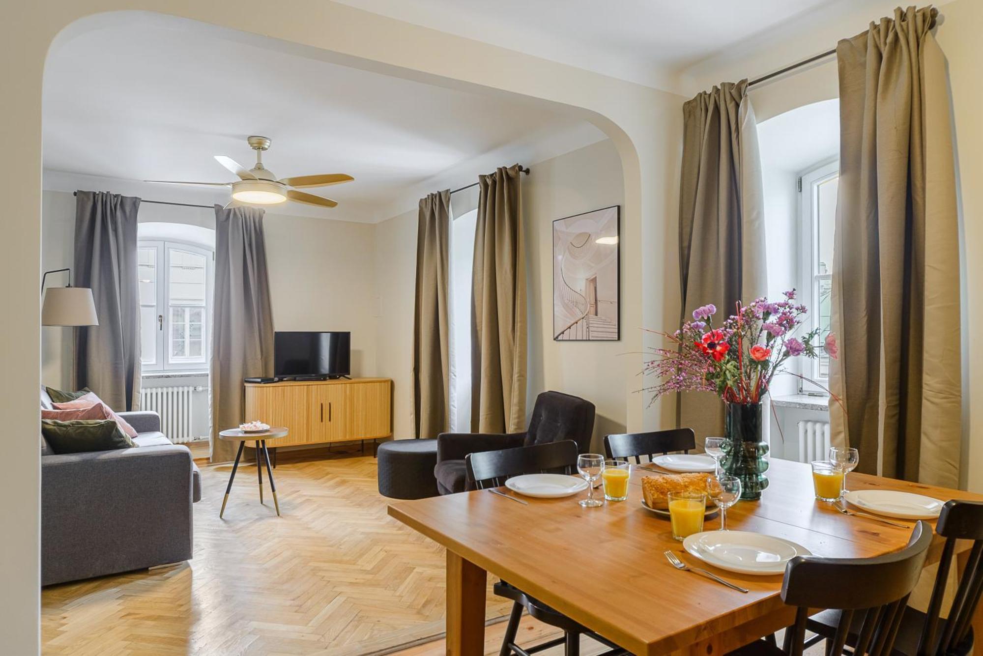 One-Bedroom Apartment