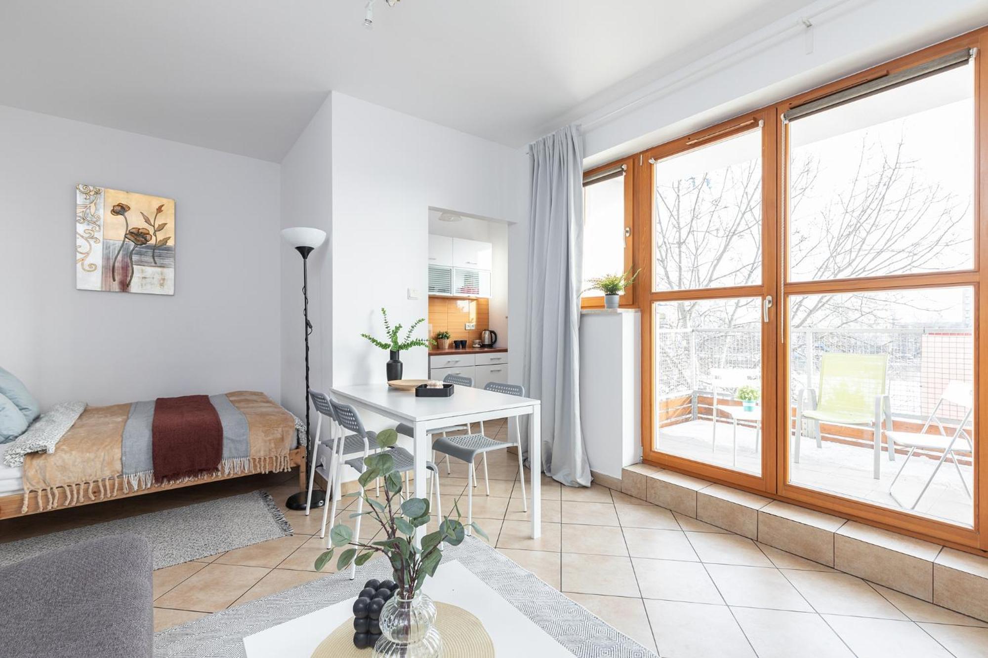 Studio Apartment