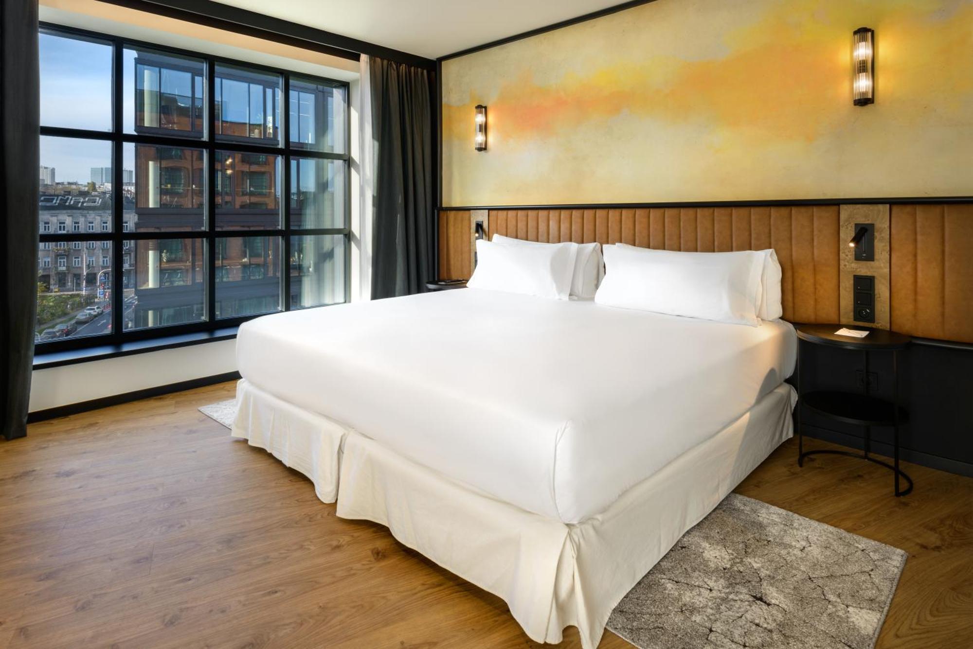 Deluxe Double or Twin Room View