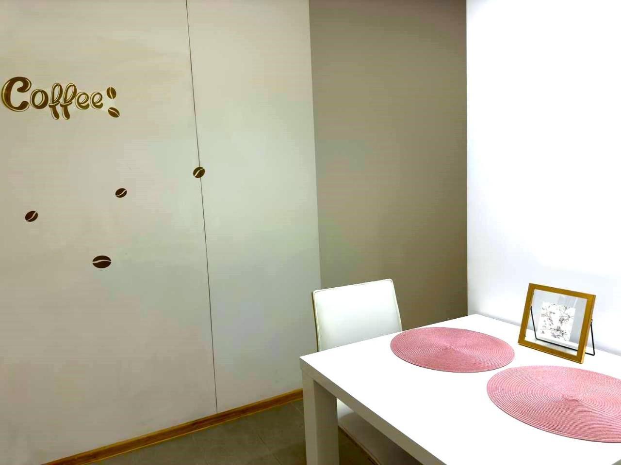 Comfort Triple Room Shower