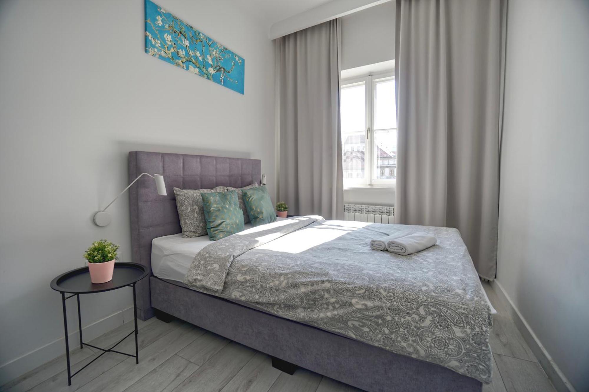 Superior Apartment Old Town Square 26 or 11