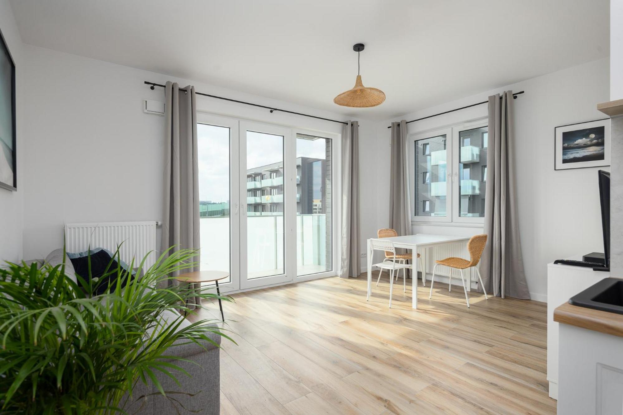One-Bedroom Apartment