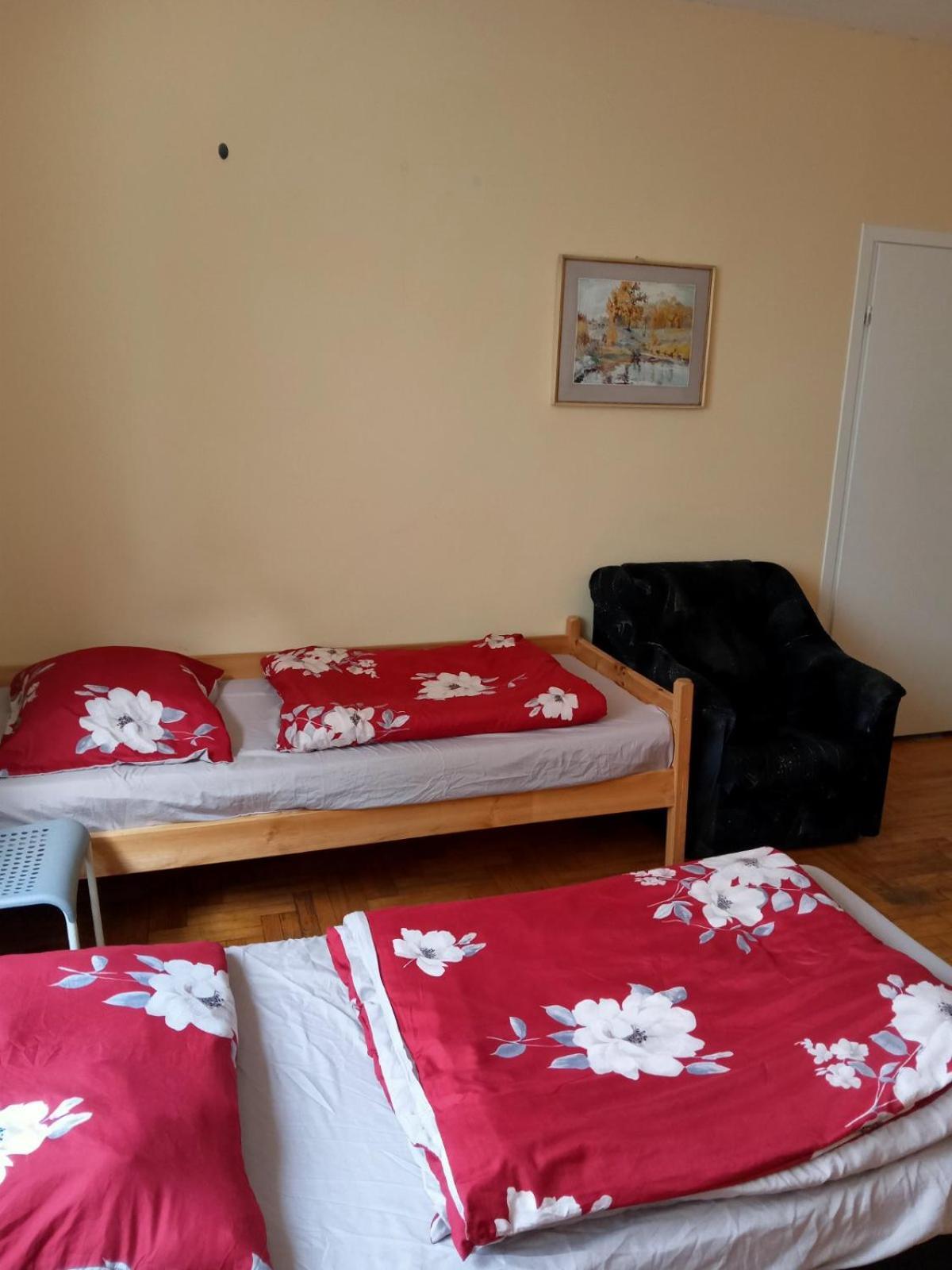 Bed 6-Bed Mixed Dormitory Room