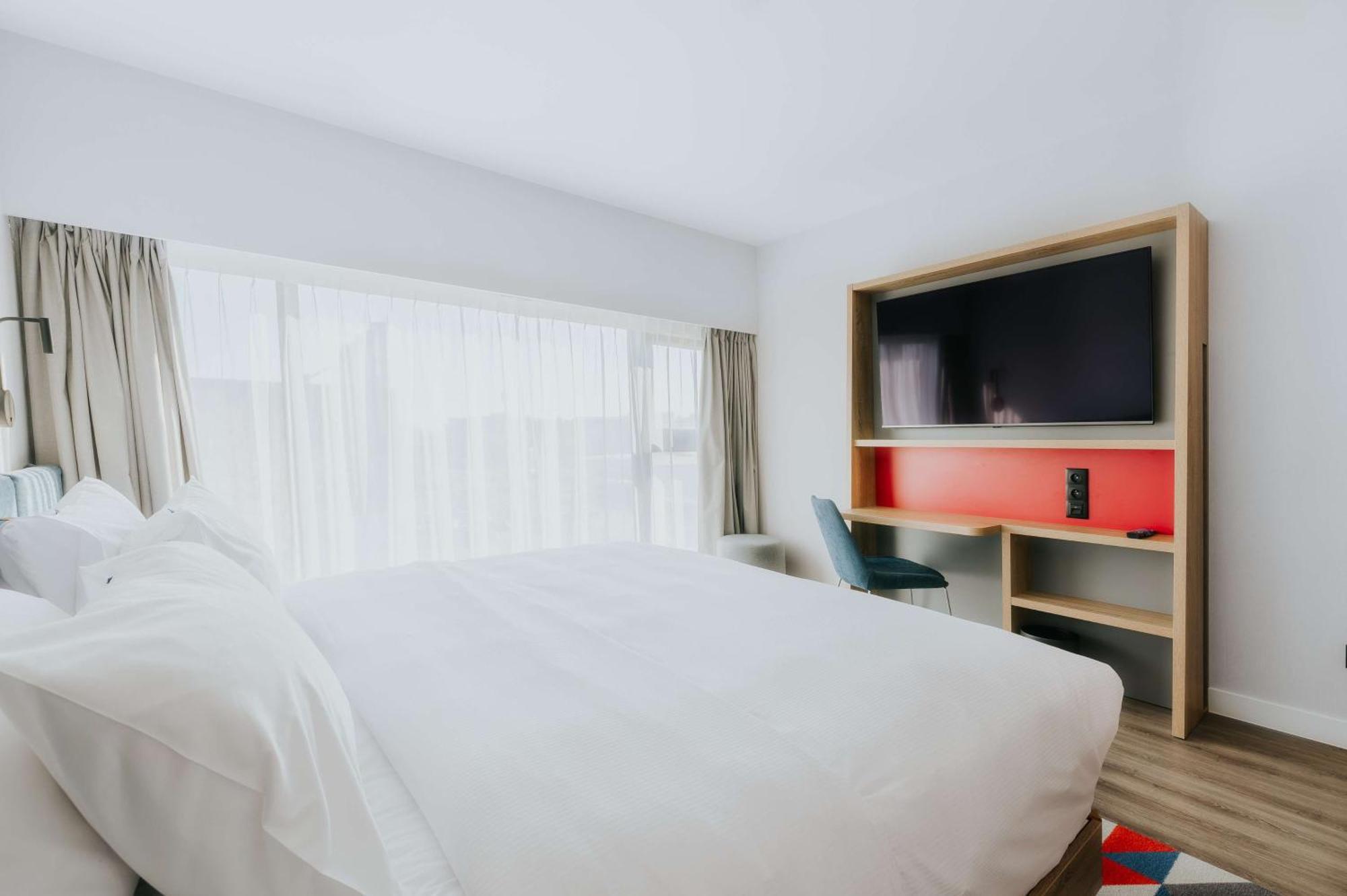 Super King Room