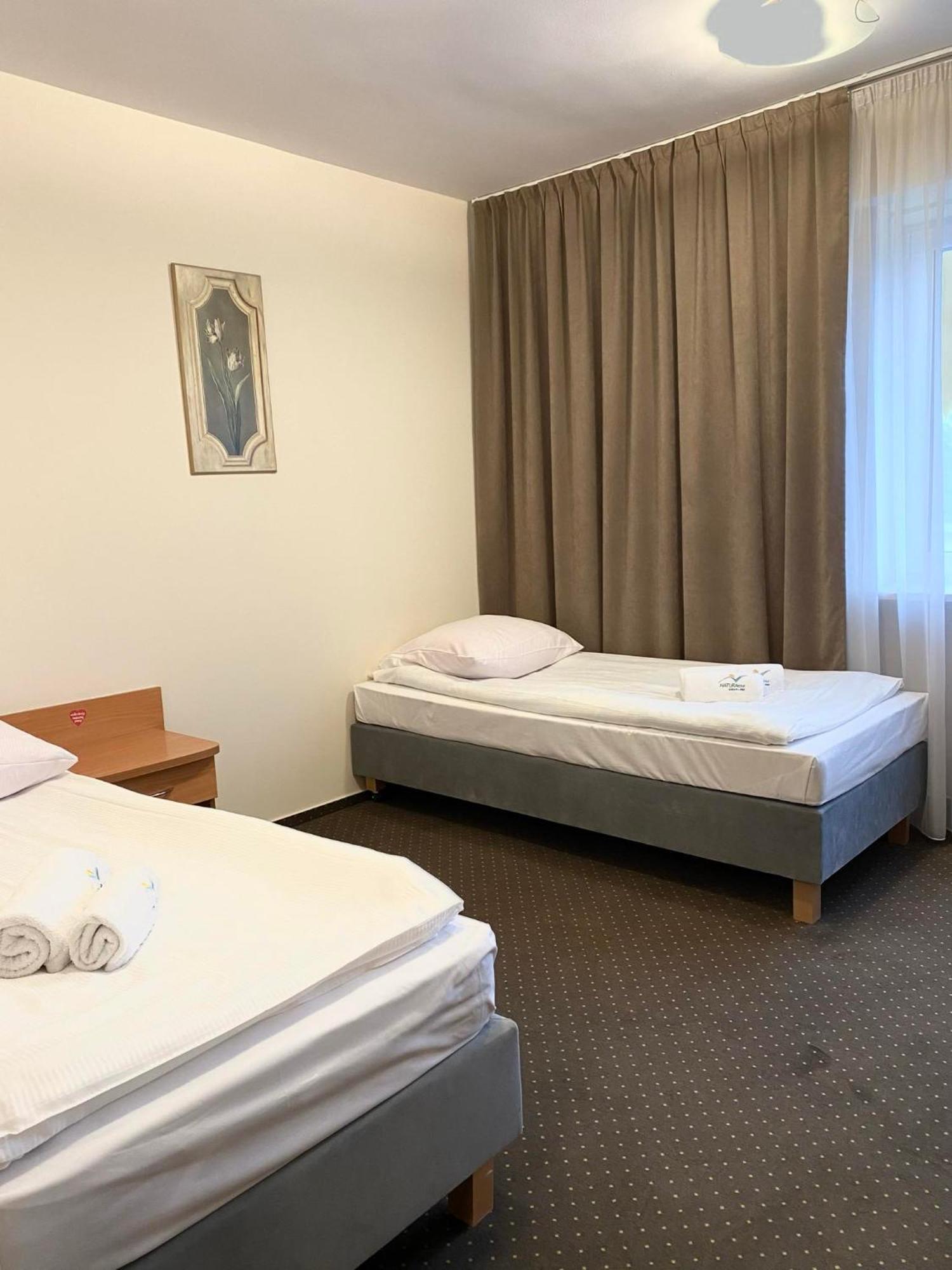 Double Room Private Bathroom