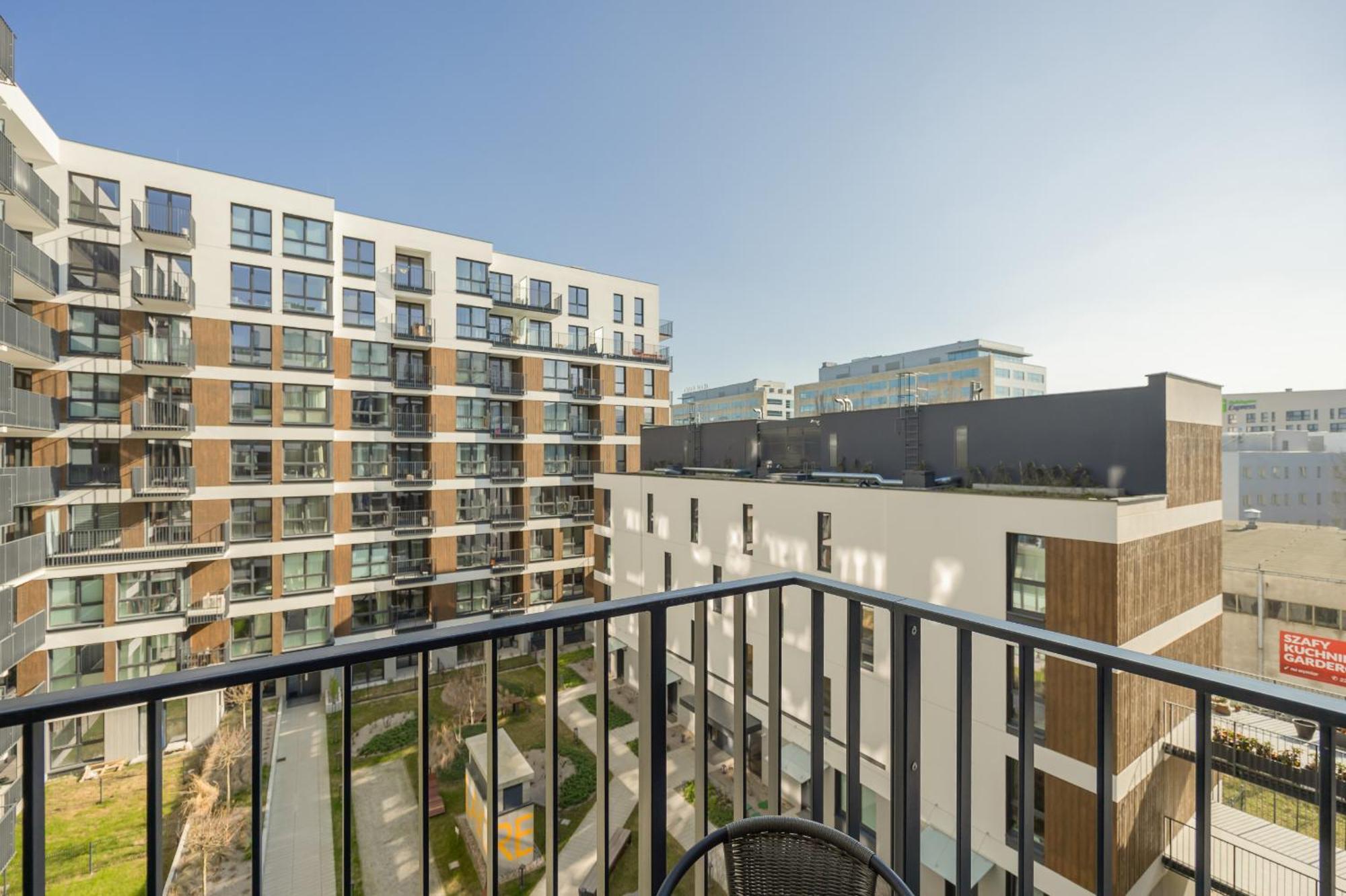 Studio Balcony