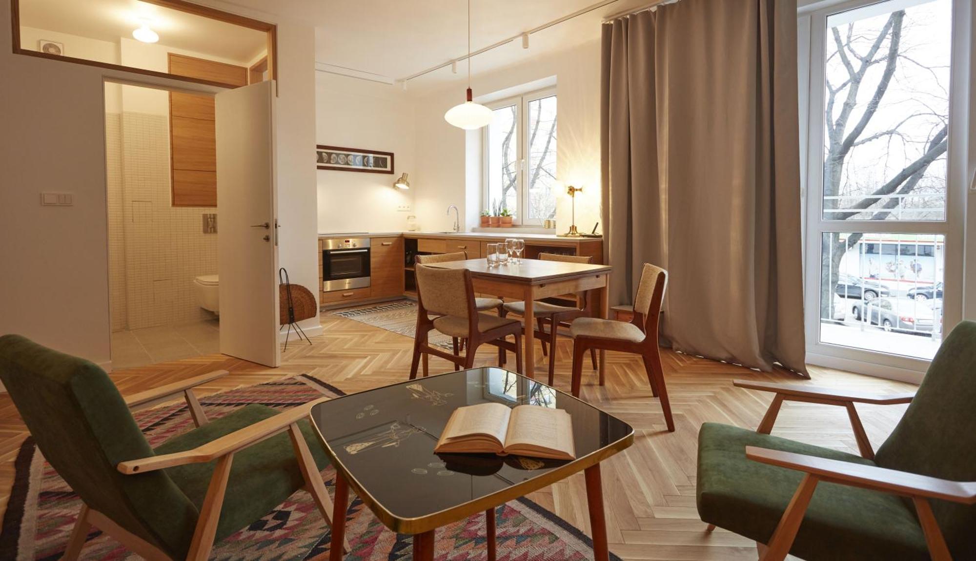 Studio Apartment
