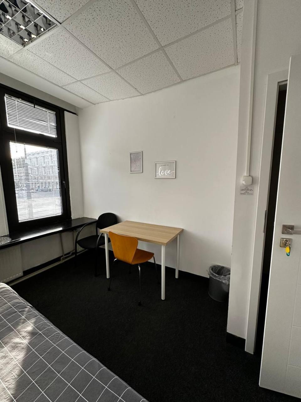 Small Single Room