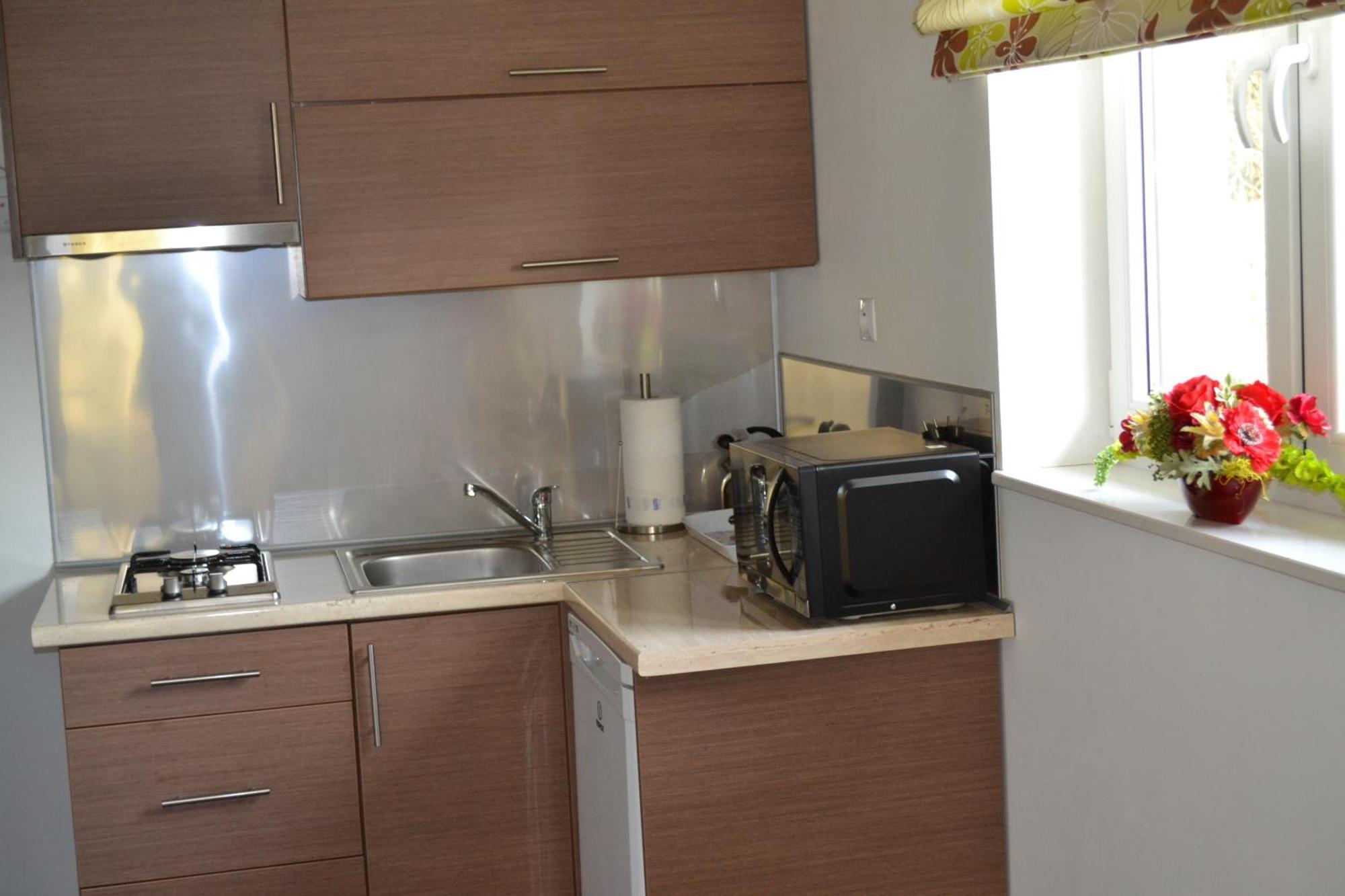 Double or Twin Room Kitchenette