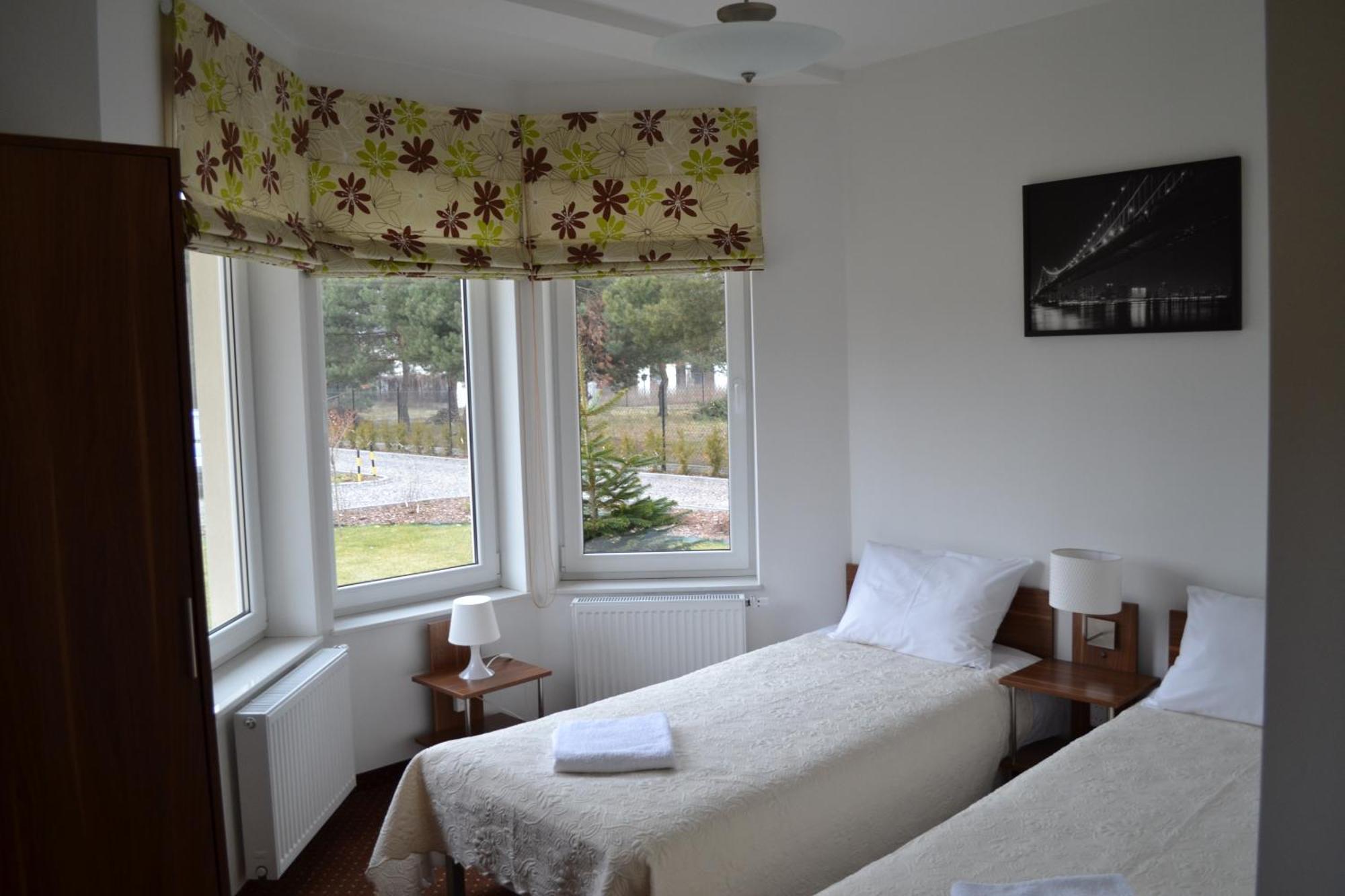 Double or Twin Room Kitchenette