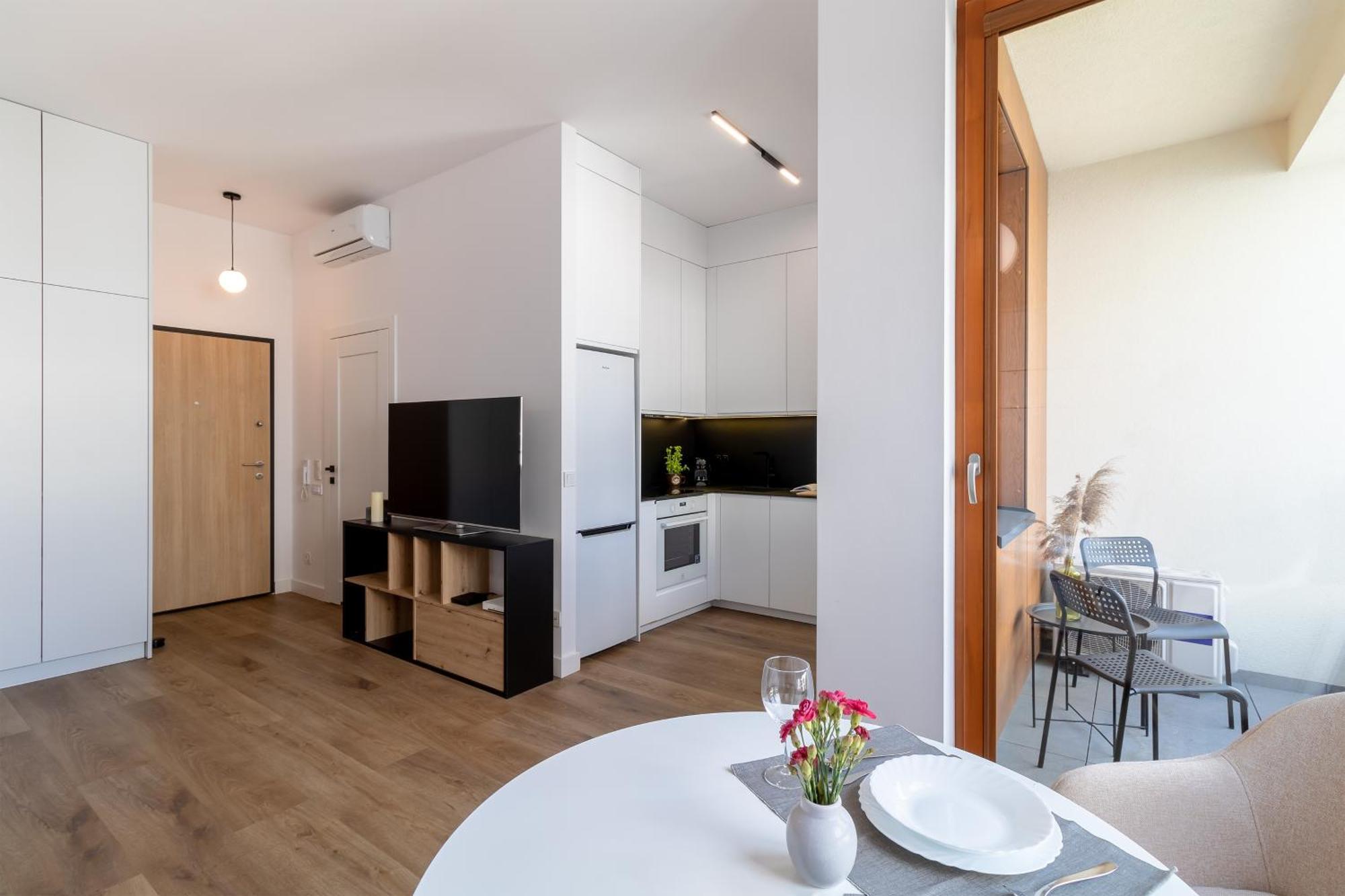 One-Bedroom Apartment