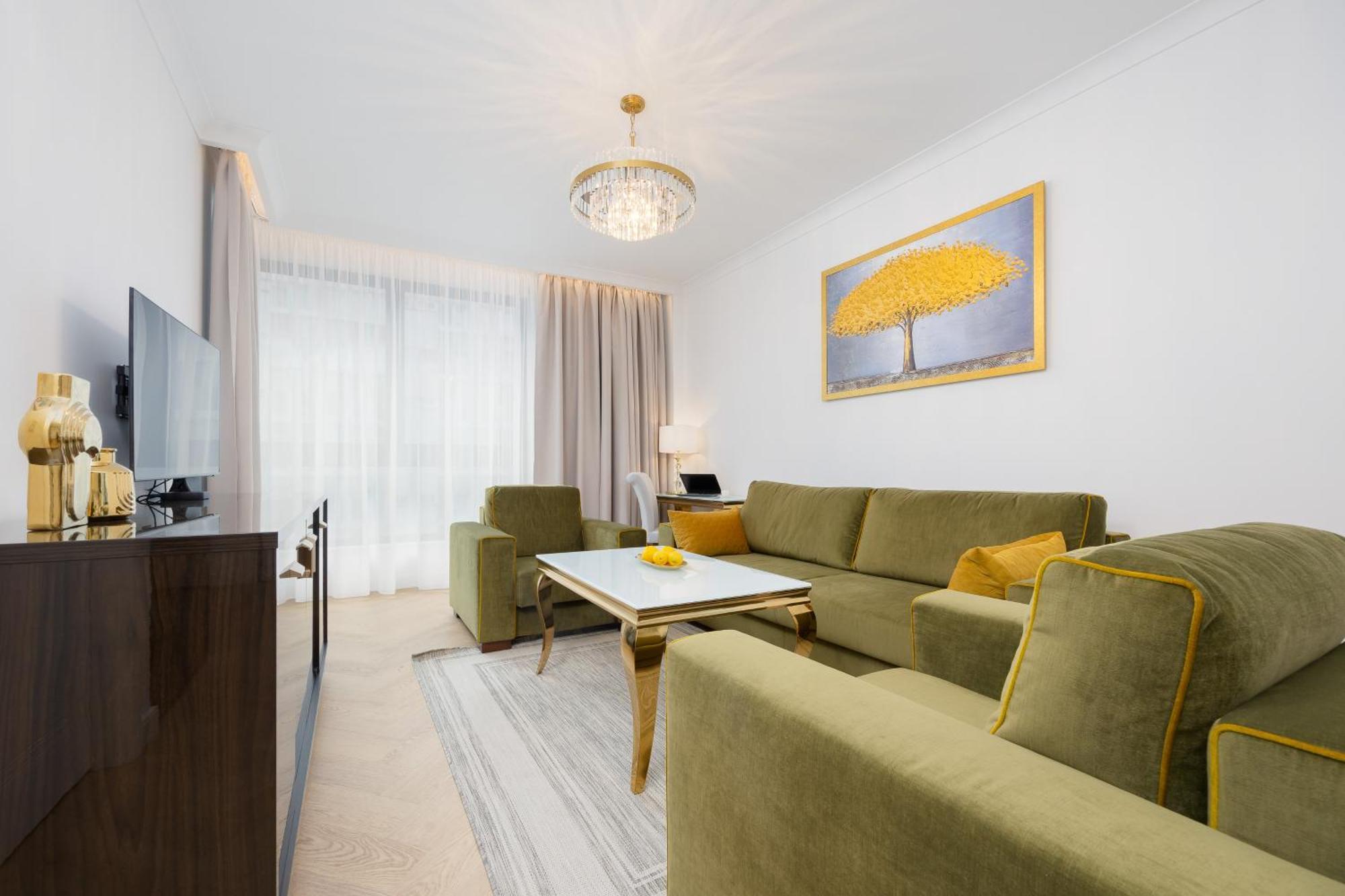 One-Bedroom Apartment