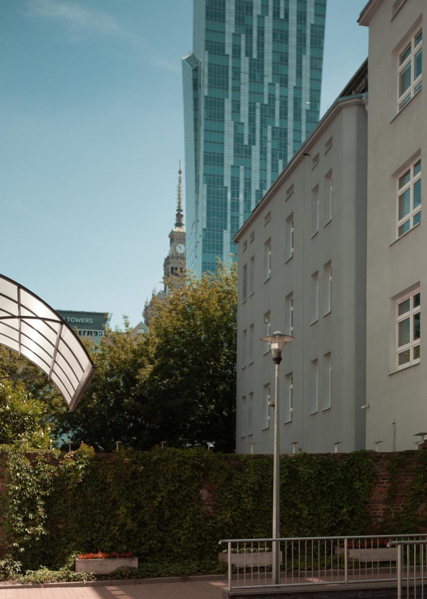 Studio Apartment Balcony
