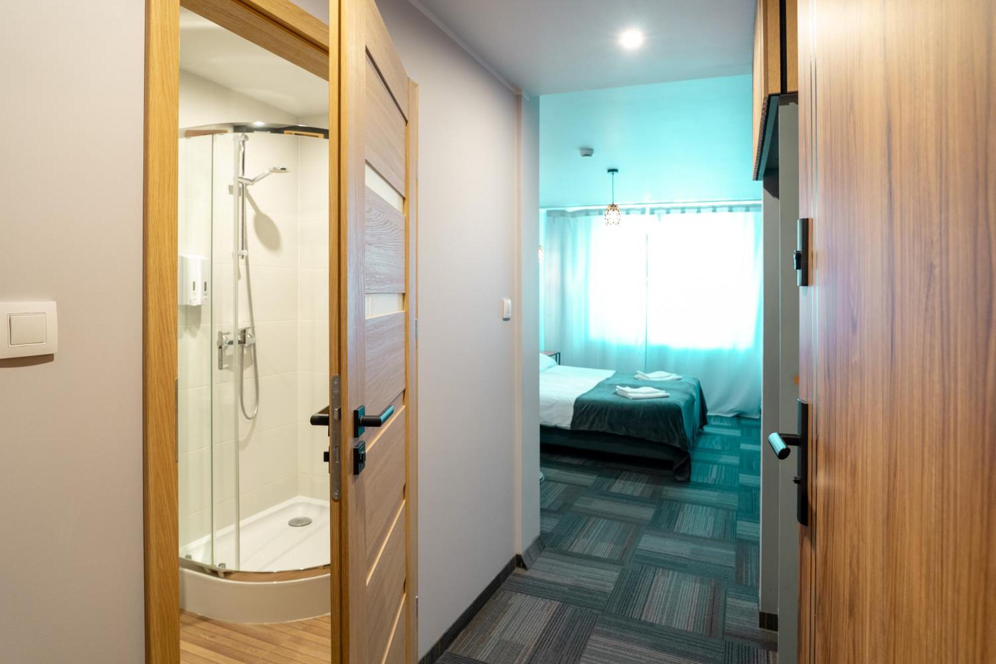 Double Room Private Bathroom