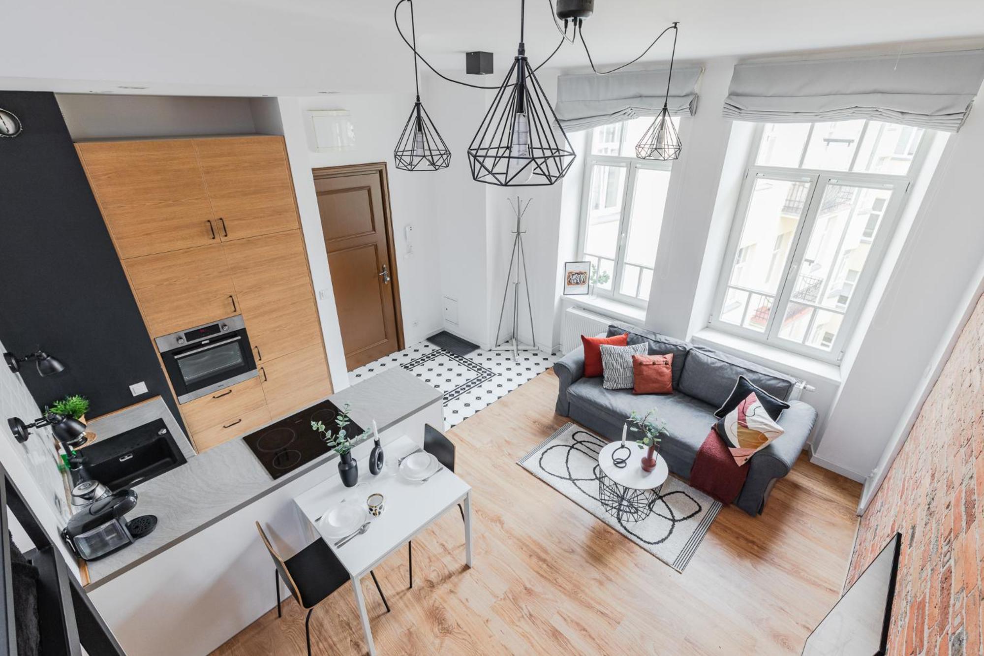 One-Bedroom Apartment