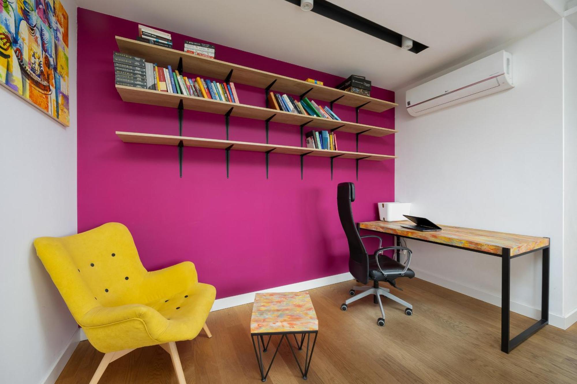 One-Bedroom Apartment Terrace