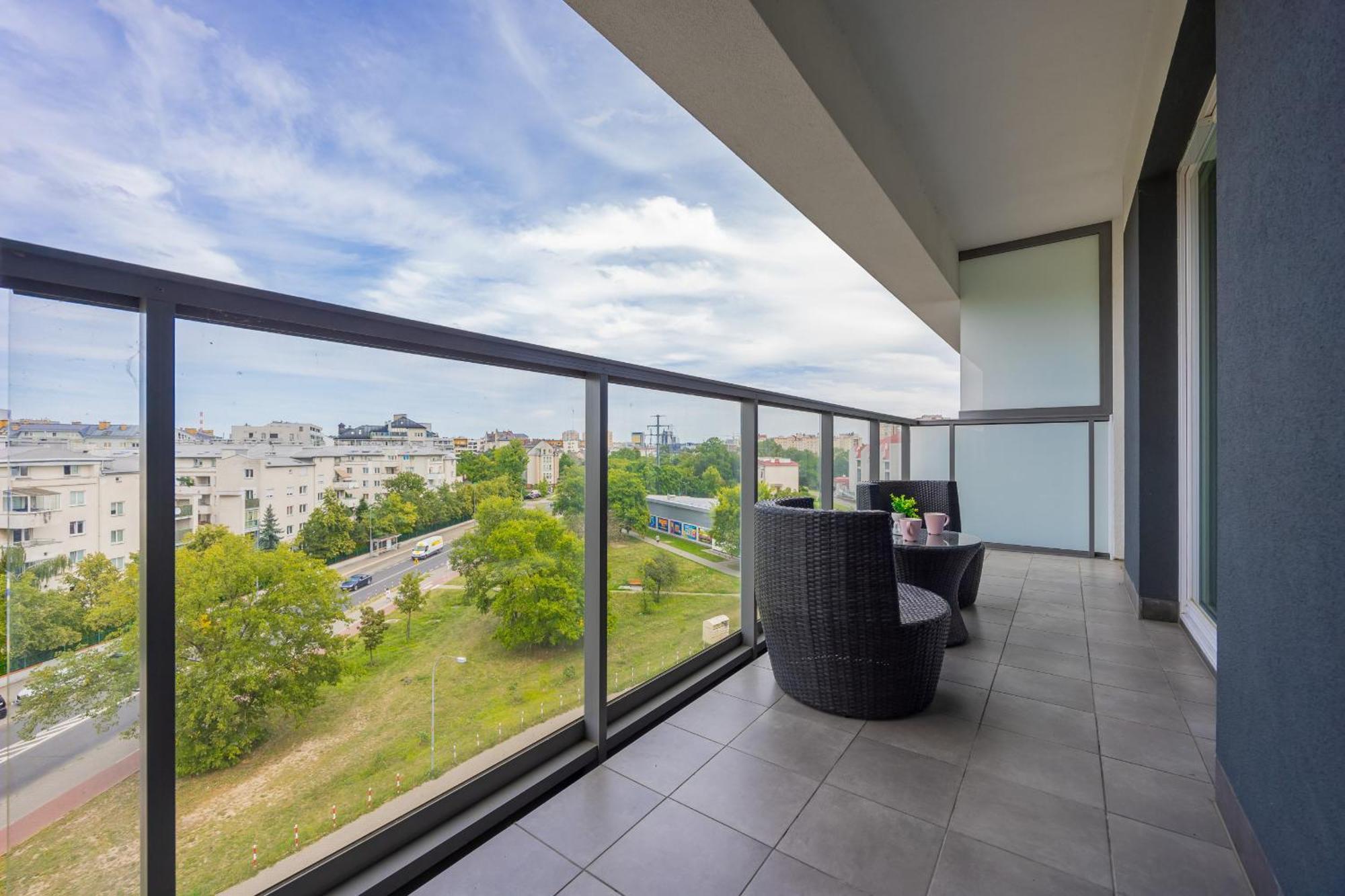 One-Bedroom Apartment Terrace