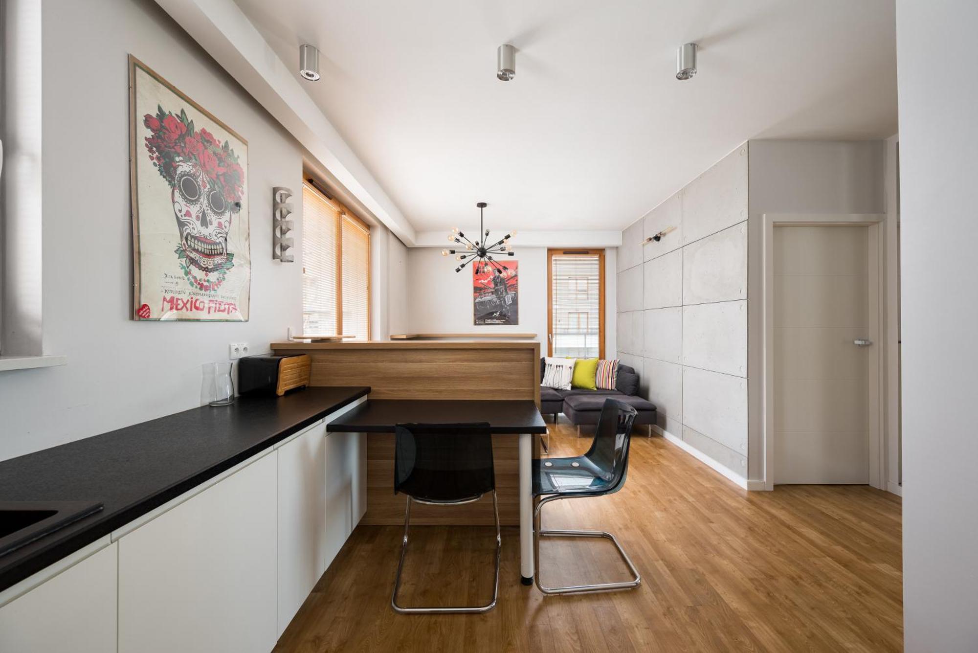 One-Bedroom Apartment