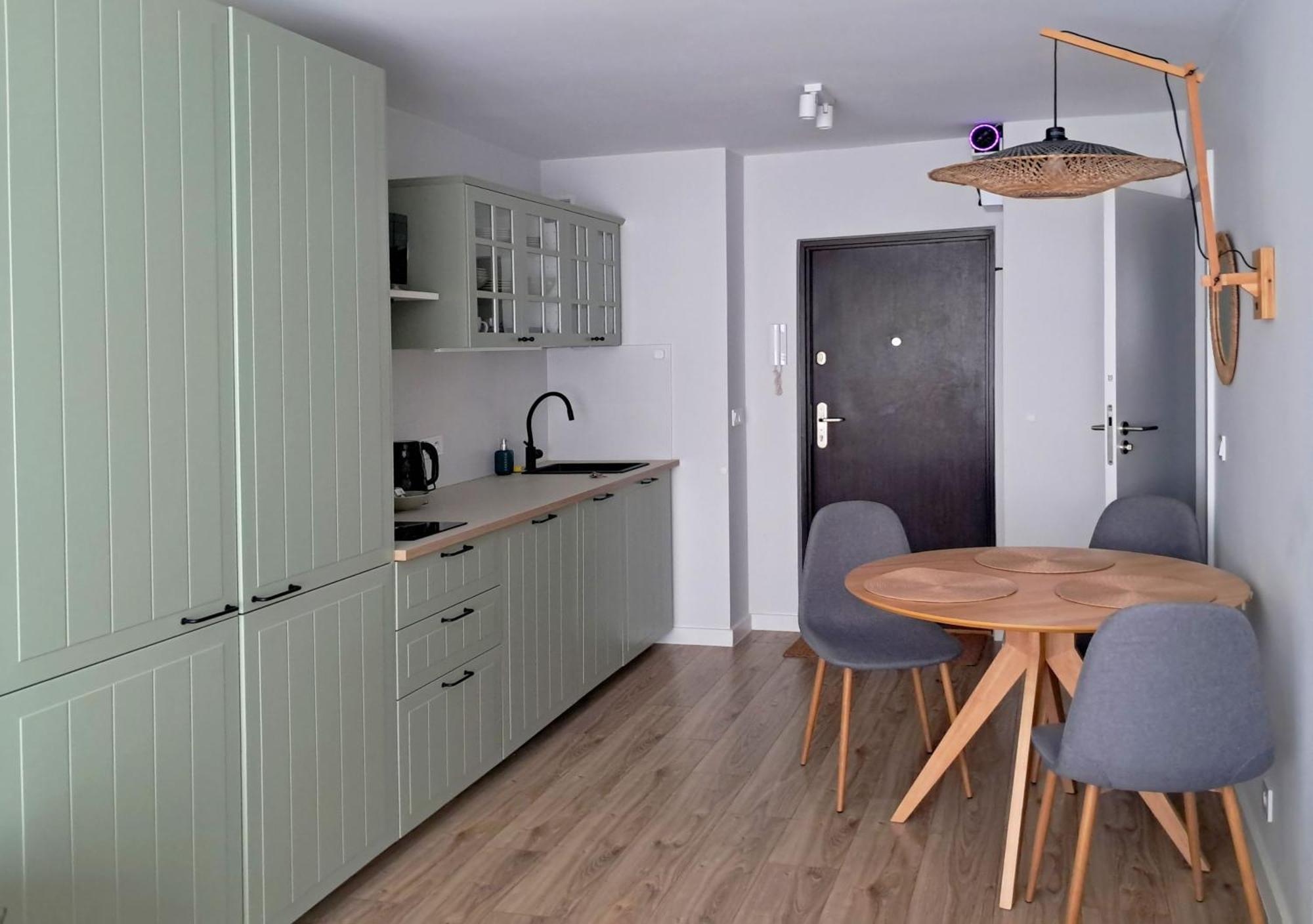 Studio Apartment One Double Bed