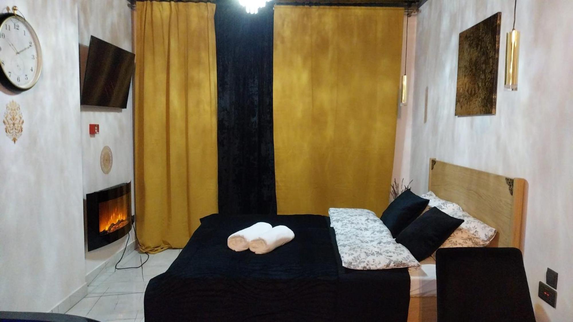 Studio Spa Bath