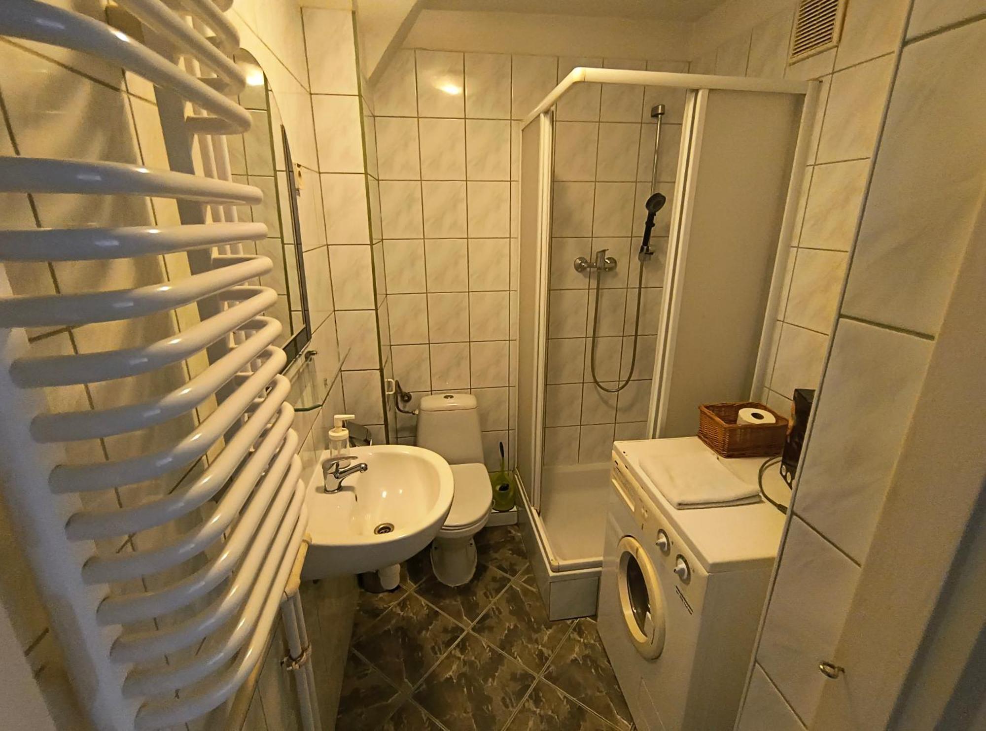 Studio Apartment