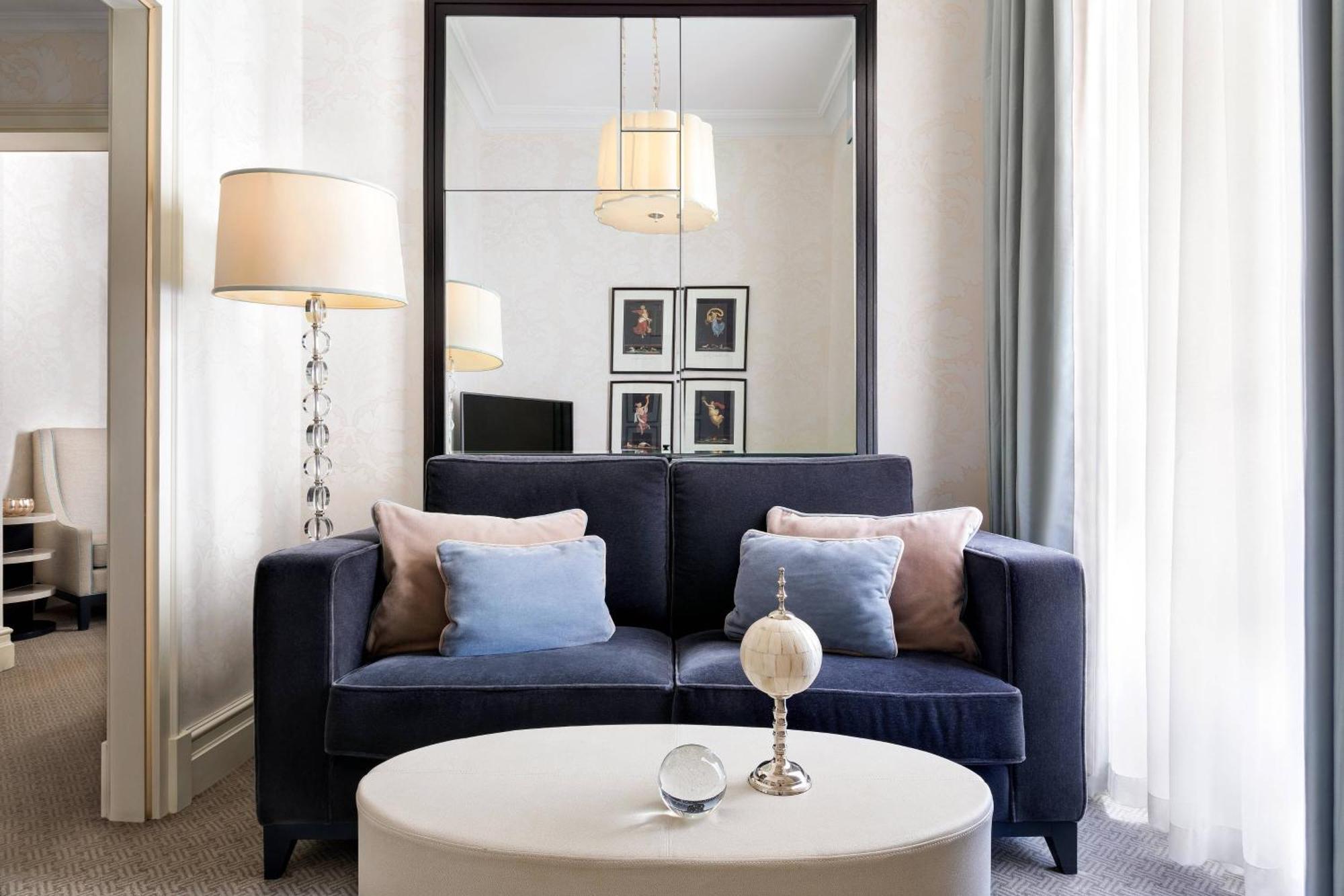 Family room Larger Guest room