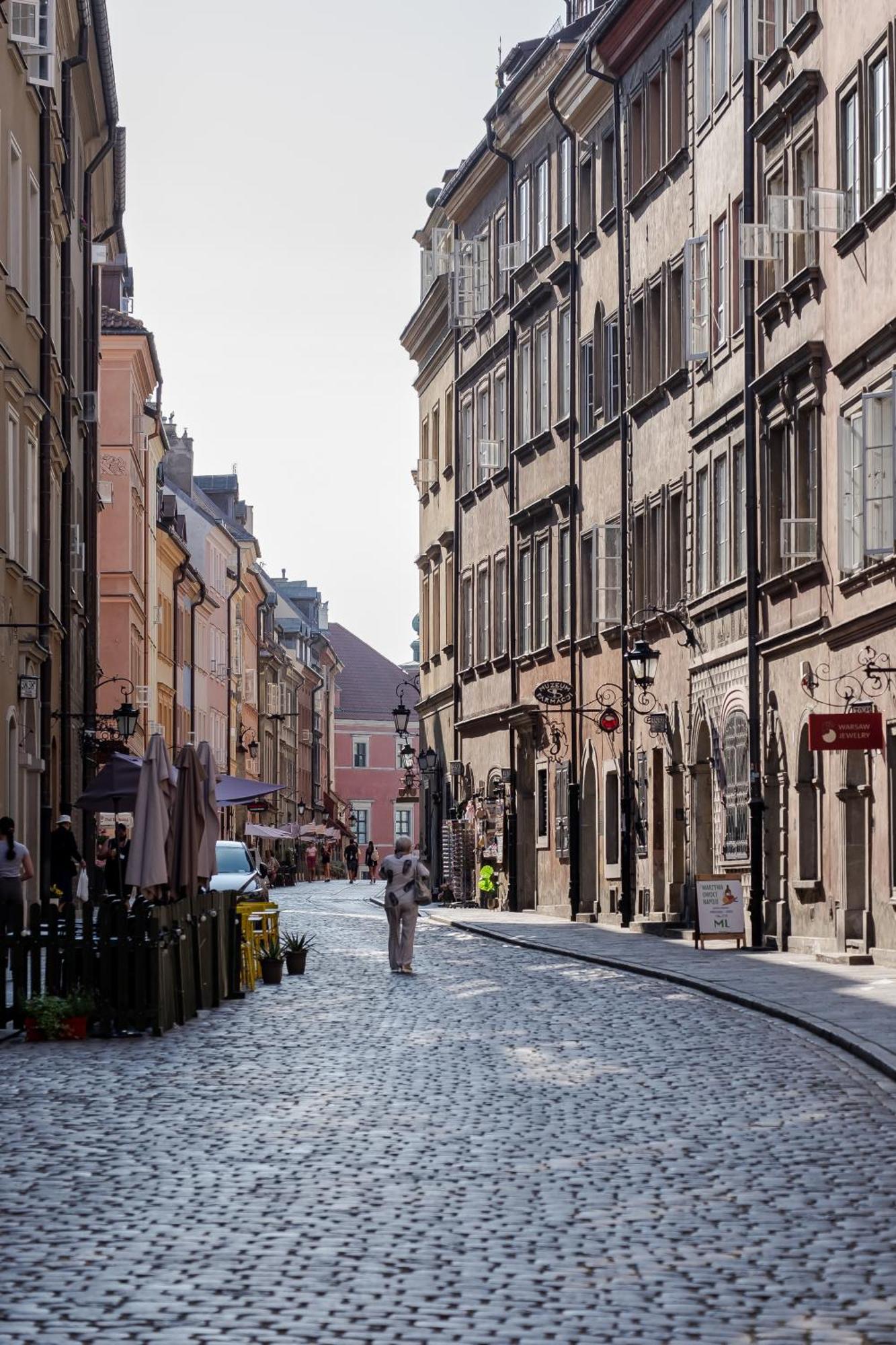 Triple Room Old Town View