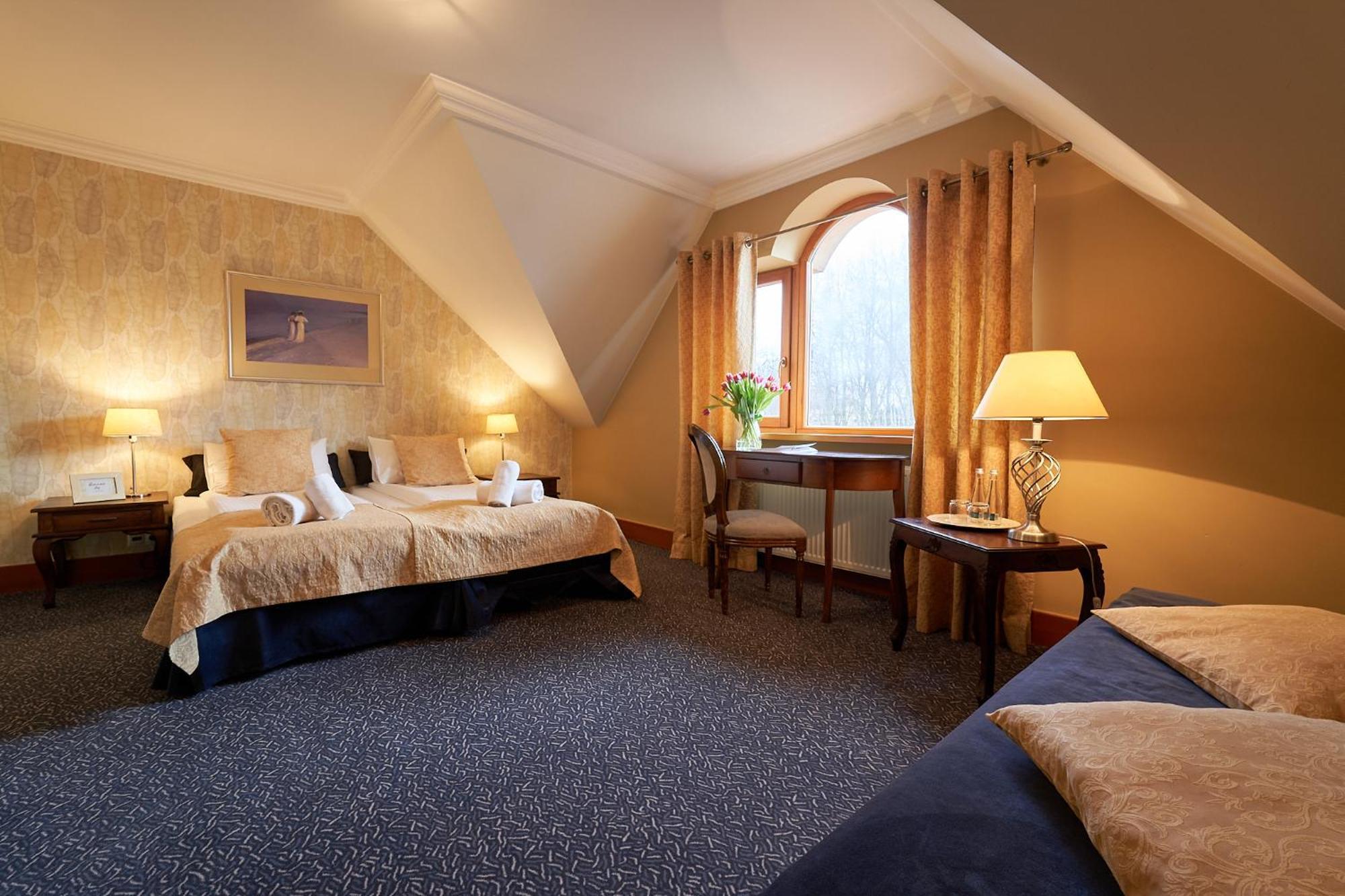 Triple Room