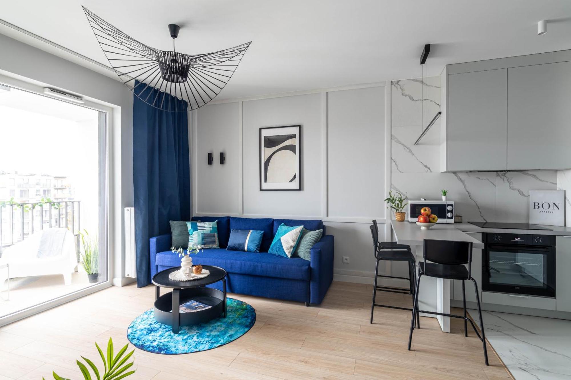 One-Bedroom Apartment