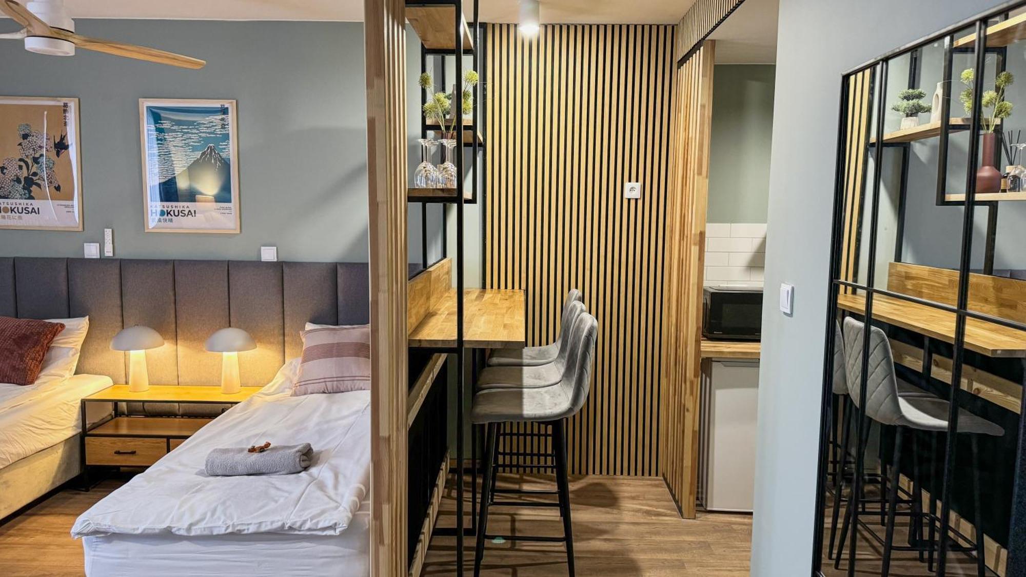 Deluxe Apartment