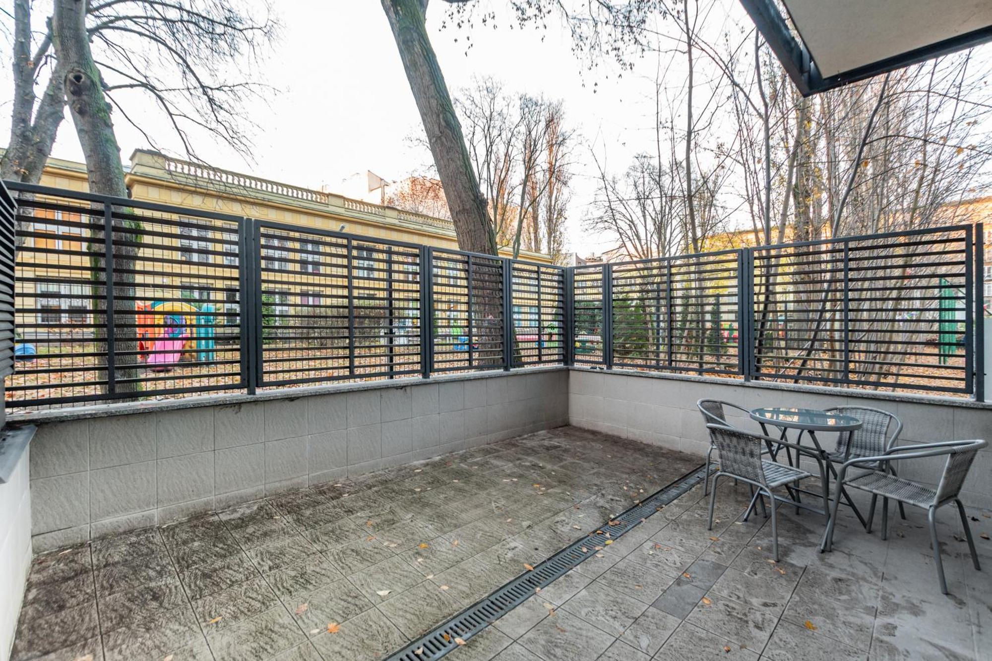 Studio Terrace