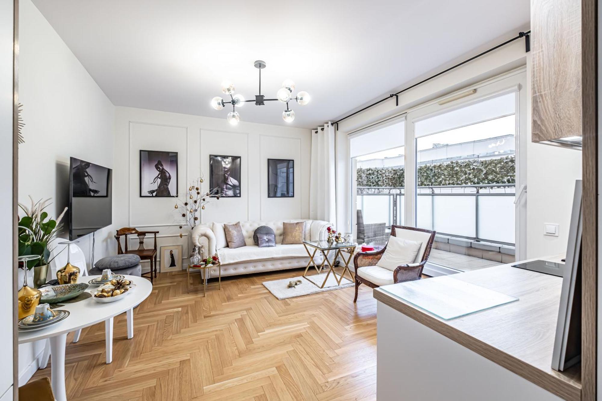 One-Bedroom Apartment